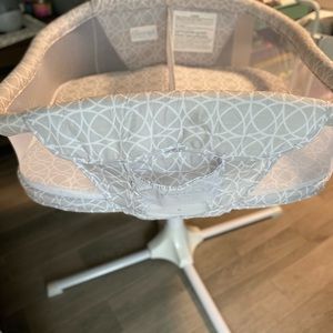 Halo Twin Bassinet